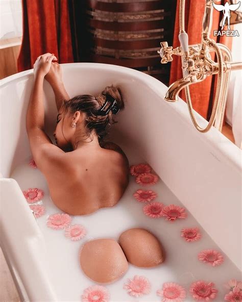 Céline Fairon MoonlightASMR Nude Leaks Patreon Photo 16 Fapeza