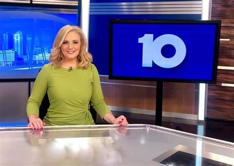 Sexy Perky Blonde News Babe Brittany Bailey 10tv Columbus Ohio Rnewsanchors