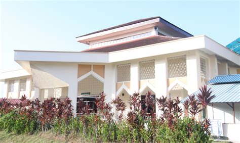 Montage perasmian majlis pengistiharan politeknik ibrahim sultan yang telah disempurnakan oleh duli yang maha mulia sultan ibrahim ibni almarhum sultan iskan. Politeknik Ibrahim Sultan - Masjid