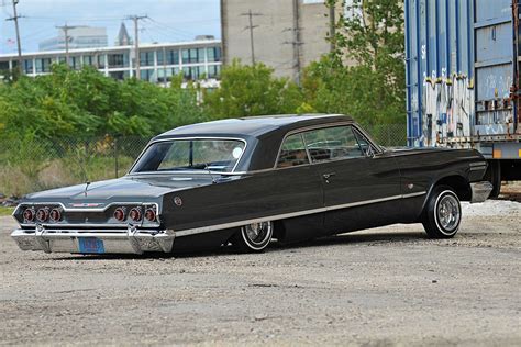1963 Chevrolet Impala Ss In The Shadows