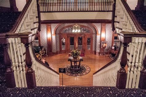 The Worlds 6 Creepiest Haunted Hotels Huffpost Life