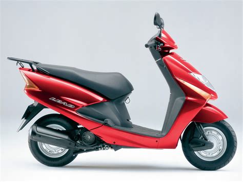 Skip to main search results. 2005 HONDA SH 150i Scooter Wallpaper