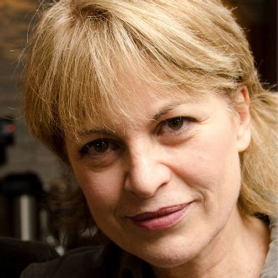 Pour les articles homonymes, voir tulasne. 10 questions: Patricia Tulasne | Politique | L'actualité