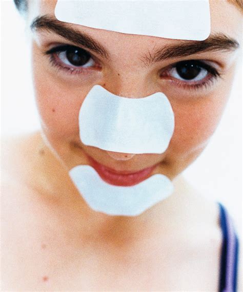 How to Get Rid of Blackheads | InStyle.com