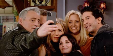 The reunion has been released ahead of the show premiering on the trailer ends with all six cast members hugging, and jennifer aniston is heard saying: 'Friends' Reunion Is Coming Soon & The Super Nostalgic ...