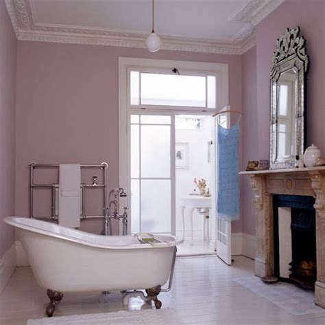And some ugly ones that had a feature/neat idea that i wanted to remember. pretty-pink-bathroom-design-ideas