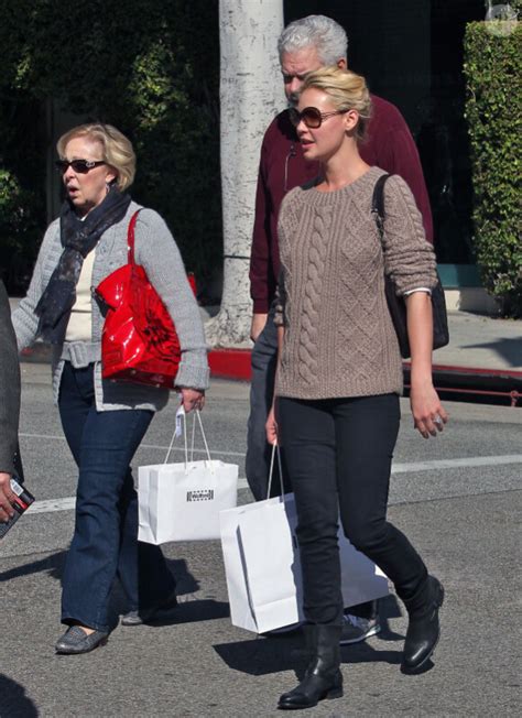 Photo Katherine Heigl Et Ses Parents Font Du Shopping à Los Angeles
