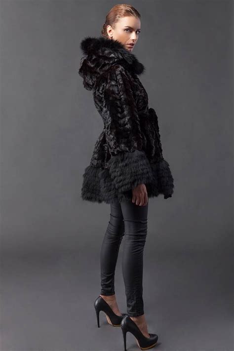 Pin By Slađana Račić On Krzna Furs Fur Fashion Collection 2015 Fur Coat