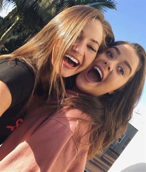 Pin By Elise ♡ On Erika Costell Tessa Brooks Best Friend Goals Friend Poses