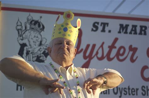 Membership is free and makes it easy to create a sign up or manage the items you sign up for! throwing gang signs | This means he belongs to the ...