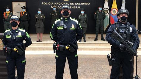 Colombia Presenta El Nuevo Uniforme De Su Policía