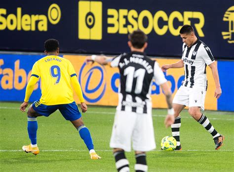 Cádiz played against levante in 2 matches this season. Cadiz and Levante unable to be separated in 2-2 thriller ...
