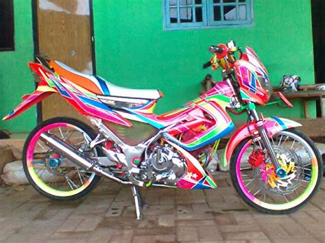 modifikasi airbrush motor kontes full chrome racing look