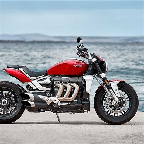 The cylinder heads were formed from two separate castings and, in an unexpected design throwback to an earlier era, had exposed valve gears. Triumph Rocket 3: This three-cylinder bike is as powerful ...
