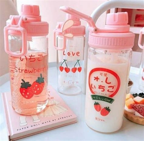 Pin By Sousou 🖤 On Japan In 2020 Cute Water Bottles Trendy Water Bottles Cute Strawberry