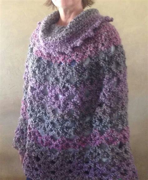 Lion Brand Poncho With Cowl In Homespun With L Hook Branded Ponchos