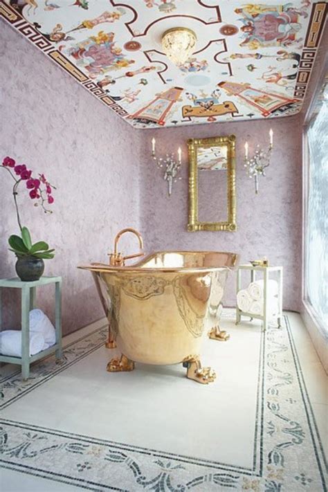 10 Glamorous Luxury Bathrooms With Golden Touch