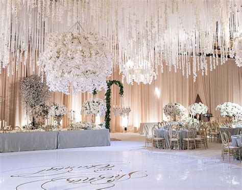 The Newest Luxury Wedding Trends 2019 Wedding Decorations Luxury