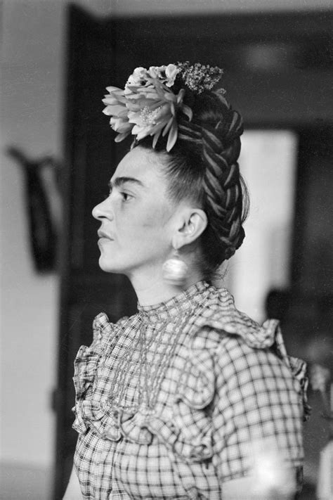 Frida Kahlo A Life In Photos Frida Kahlo Portraits Frida Kahlo