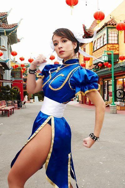 Top 20 Photos Of Chun Li Cosplay That Are Too Hot For The Internet To