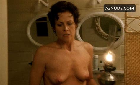 Nude Video Celebs Sigourney Weaver Nude Half Moon Street 198