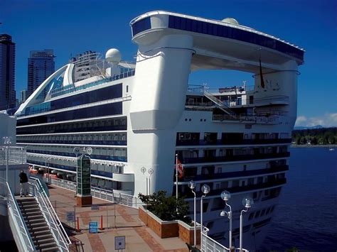 Princess Cruises: Island Princess - Cruise Ship Facts | Princess