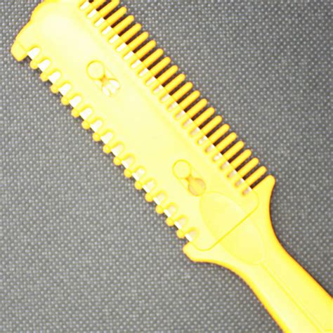 Barber Scissor Hair Cut Styling Razor Magic Blade Comb Hairdressing