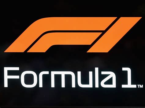 Leider konnten wir diesen artikel nicht auf deutsch übersetzen. New Formula 1 logo unveiled for 2018 | PlanetF1