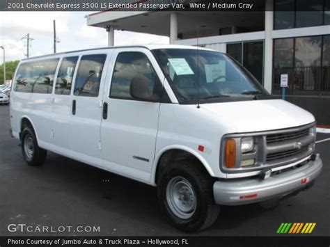 White 2001 Chevrolet Express 3500 Ls Extended Passenger Van Medium