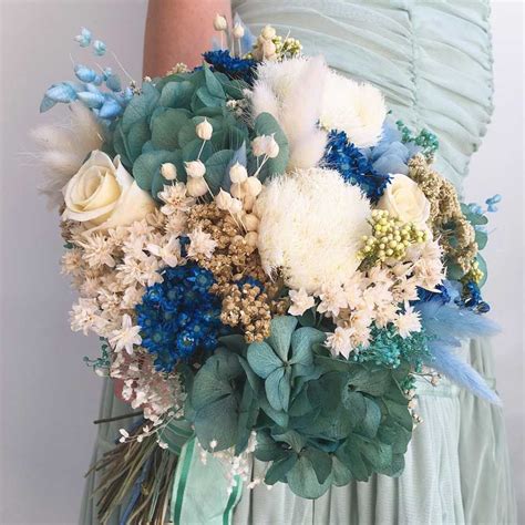 Ramo De Novia En Tonos Azules Y Turquesas Realizado Con Flores