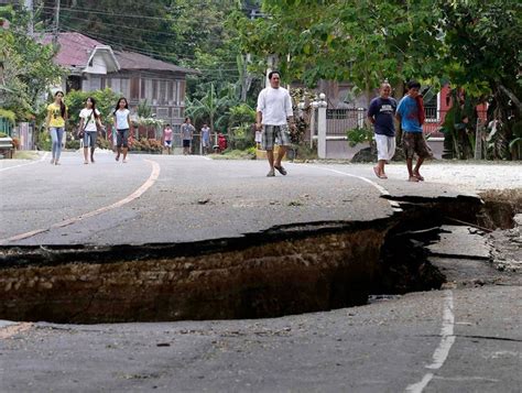 Death Toll In Philippines Quake Jumps To 110