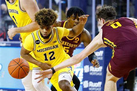 After collecting six assists at michigan state, mike smith reached 500 helpers for his collegiate career! 5 takeaways: Michigan basketball routs No. 16 Minnesota