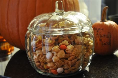Check spelling or type a new query. Elizabeth Ann's Recipe Box: Thanksgiving Snack Mix