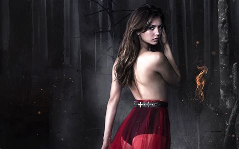 A lot of actors end up auditioning for multiple pilots before they. Nina Dobrev in Vampire Diaries Wallpapers | HD Wallpapers ...