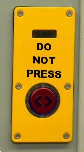 Please do not push the button meme. Psicología inversa - Wikipedia, la enciclopedia libre
