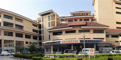Asia metropolitan university (previously known as : University Kebangsaan Malaysia Medical Center - Clinical ...