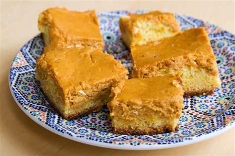 But to quote shakespeare, what's in a name? Sasaki Time: Pumpkin Gooey Butter Cakes Recipe!