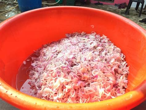 Air asam boleh dikira sebagai hidangan pembuka selera seperti sambal belacan, budu, cencaluk, dan seangkatan dengannya. Resepi Warisan Air Asam Kerisik Kenduri Kendara, Orang ...