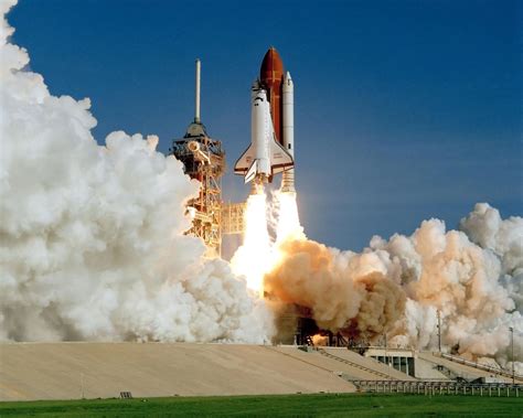 24 Spectacular Space Shuttle Launch Images