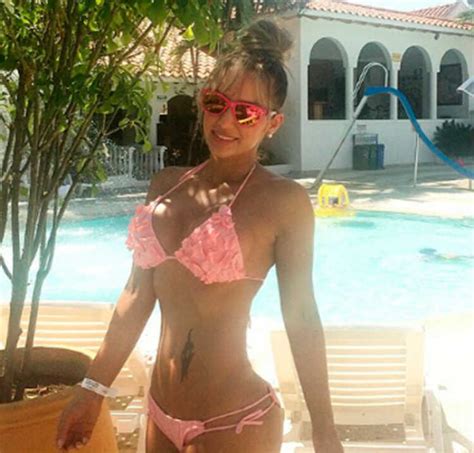Get in touch with joana dela cruz (@iamjoanadelacruz) — 1937 answers, 1240 likes. Fotos: Johanna Cruz Rincón la sensual colombiana de ...