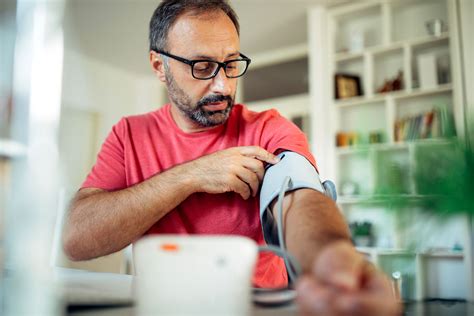 How To Effectively Check Your Blood Pressure At Home