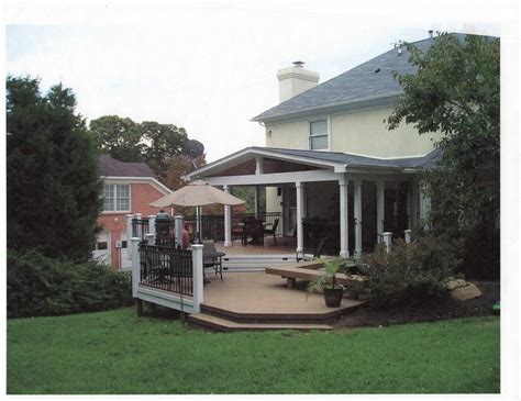 It often accommodates large windows or glass installation to allow the sunlight to come but still has the indoor feeling. Knoxville Screened Porches, Covered Porches and Front Porches