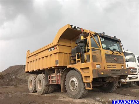 Heavy Duty 60 Ton Off Road Mining Dump Truck