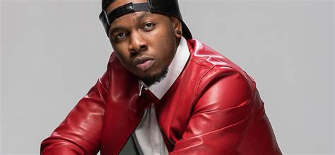 Nigerian afrobeats artiste runtown presents the official music video of the hit single mad over watch the official video for body riddim , performed by runtown, darkovibes and bella shmurda. runtown-2 - Culturebene