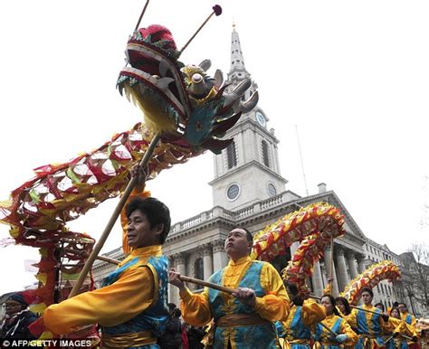 Thousands take to the streets to celebrate Chinese New Year | Daily