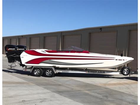 Width of boat is 2.59 meters. 2004 Eliminator 25 Daytona powerboat for sale in Arizona