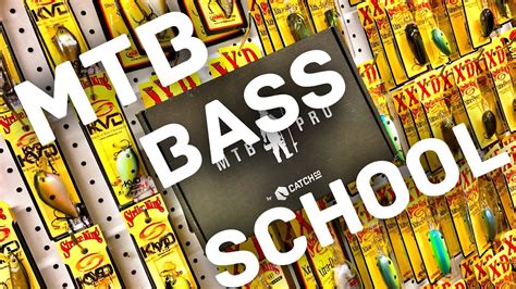 Bassmaster elite series champion carl jocumsen uses his knowledge to fill a flat box with a solid assortment of lures for novice anglers. FlukeMaster - MTB Bass Fishing School - How to Fish Every ...
