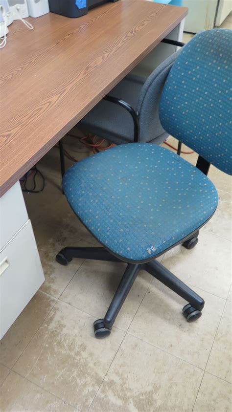 The large majority of all metal products produced today are subject to metal rolling at one point in their. Wood & Metal Desk w/ Rolling Chair - Oahu Auctions