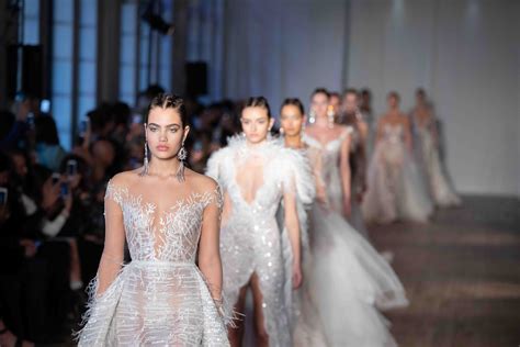 Oder du bist auf eine hochzeit eingeladen. Moderne Hochzeitskleider: Aktuelle News aus der Bridal ...