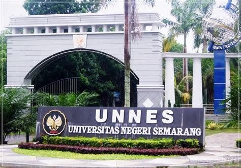 Pada tahun 1999, ikip semarang berubah nama menjadi universitas negeri semarang dan hingga saat ini telah memiliki 8 fakultas dengan. 2020 - Daftar Universitas Terbaik di Semarang (PTN & PTS ...